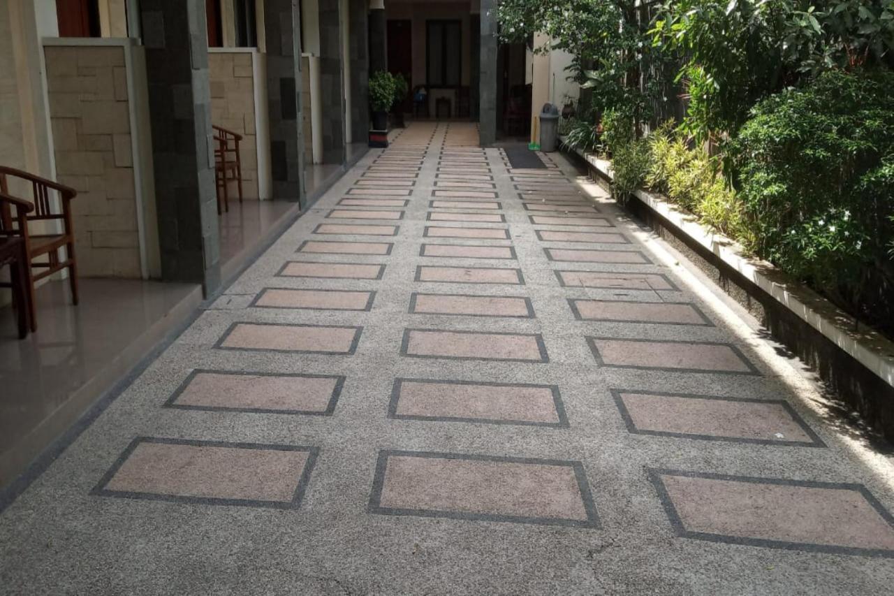 Oyo 2671 Wisma Djaja Syariah 보조네고로 외부 사진