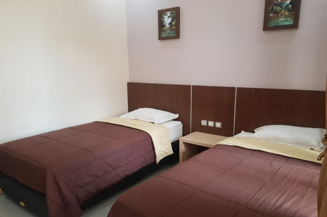 Oyo 2671 Wisma Djaja Syariah 보조네고로 외부 사진